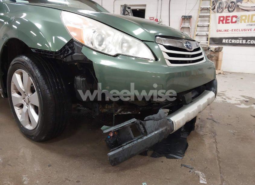 Photo 18 of 2010 Subaru Outback 2.5I LIMITED (VIN 4S4BRBKC6A3372097)