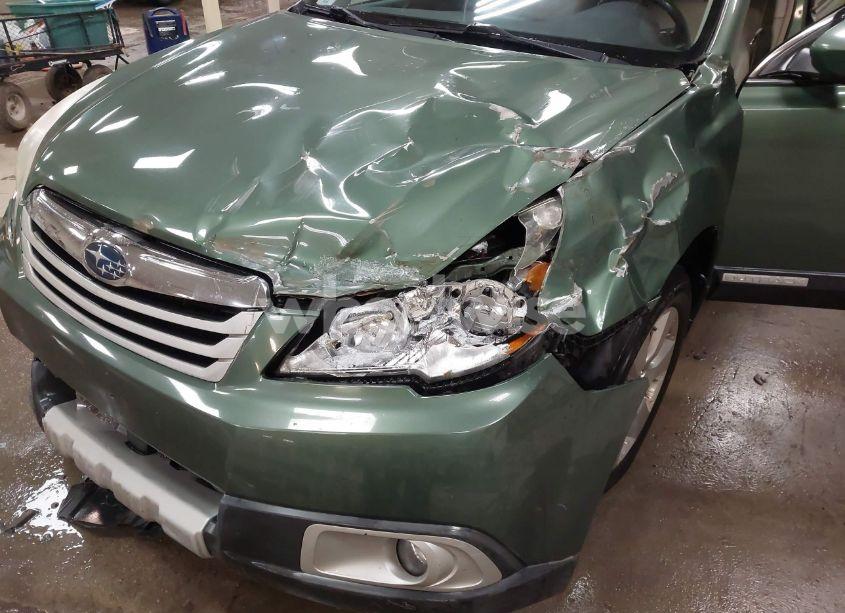 Photo 6 of 2010 Subaru Outback 2.5I LIMITED (VIN 4S4BRBKC6A3372097)