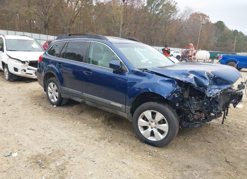 2011 Subaru Outback 2.5I LIMITED (VIN 4S4BRBKC6B3356841) main photo