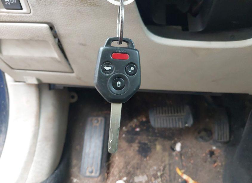 Photo 11 of 2011 Subaru Outback 2.5I LIMITED (VIN 4S4BRBKC6B3356841)