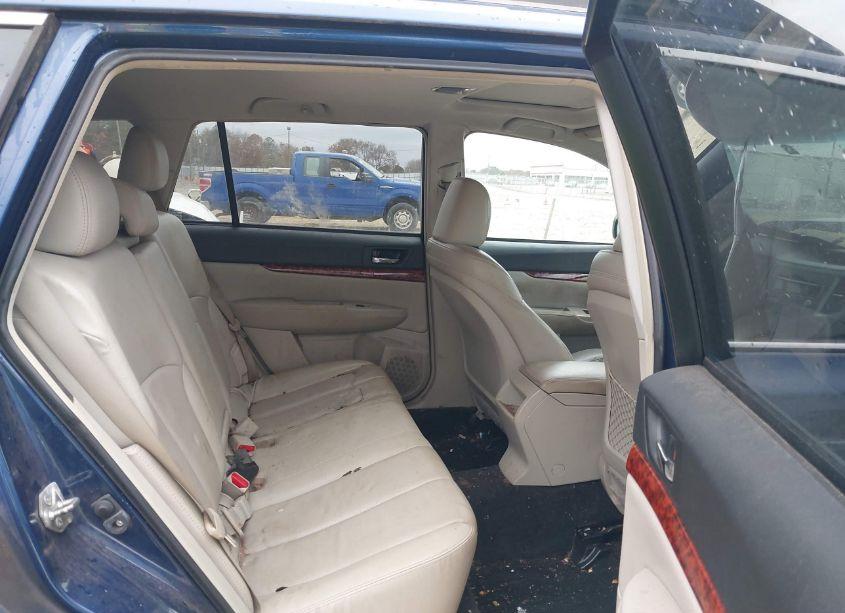 Photo 8 of 2011 Subaru Outback 2.5I LIMITED (VIN 4S4BRBKC6B3356841)