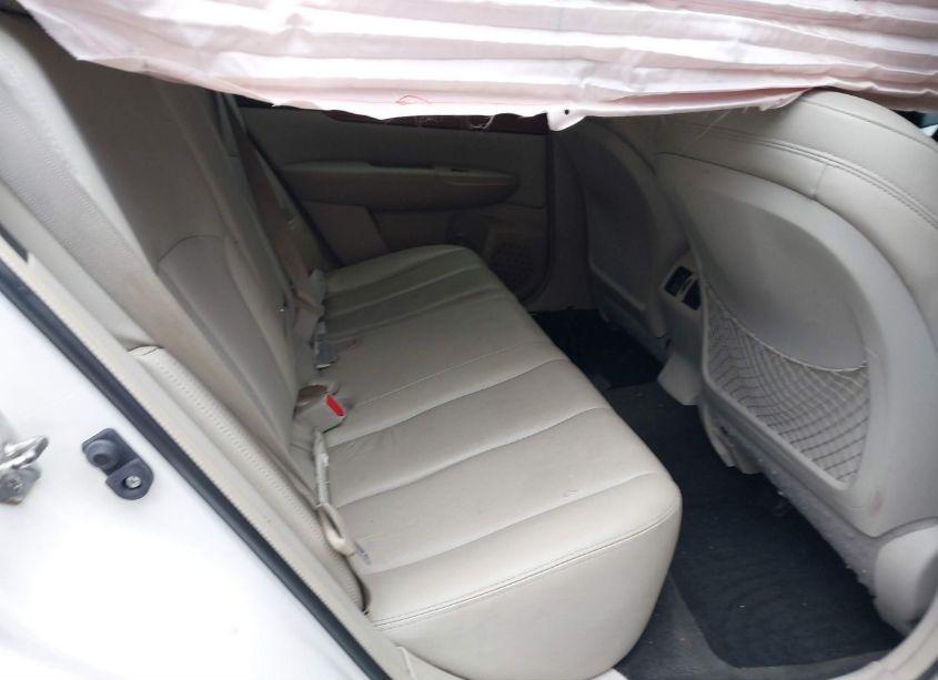 Photo 8 of 2013 Subaru Outback 2.5I LIMITED (VIN 4S4BRBKC6D3278984)