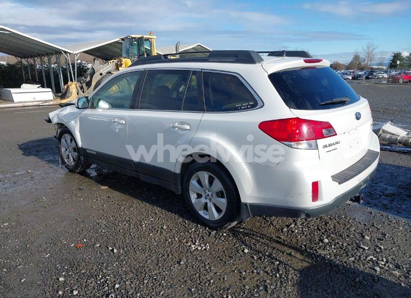 Photo 3 of 2012 Subaru Outback 2.5I LIMITED (VIN 4S4BRBKC7C3266177)