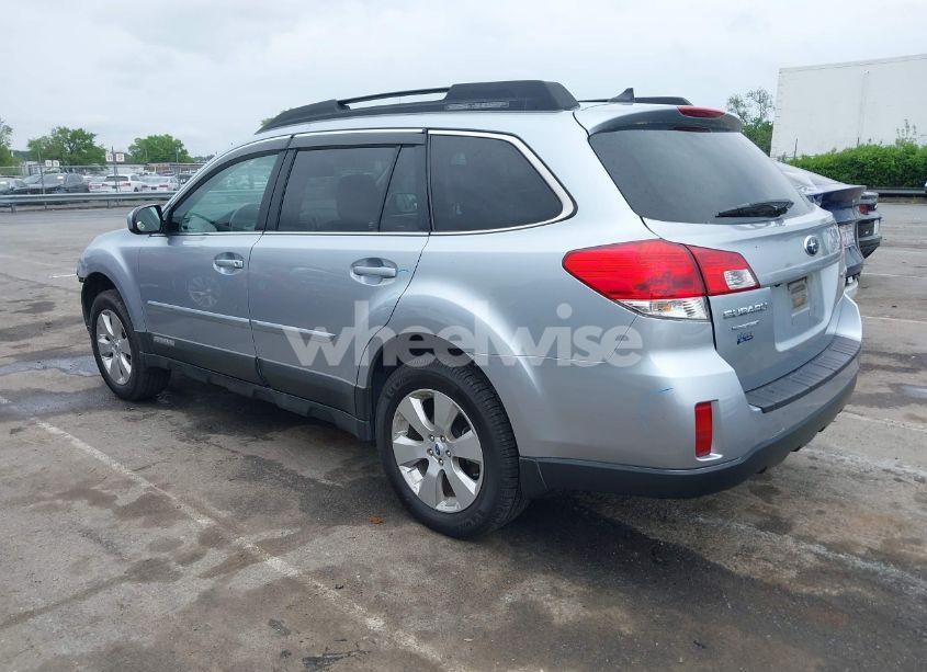 Photo 3 of 2012 Subaru Outback 2.5I LIMITED (VIN 4S4BRBKC7C3275199)