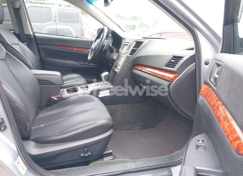 Photo 5 of 2012 Subaru Outback 2.5I LIMITED (VIN 4S4BRBKC7C3275199)