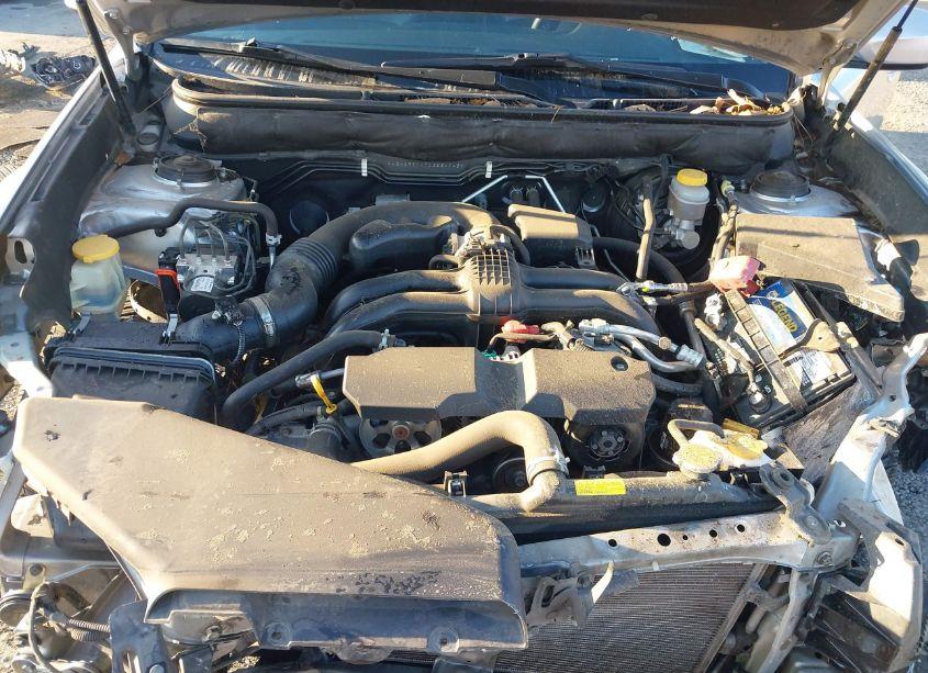 Photo 10 of 2013 Subaru Outback 2.5I LIMITED (VIN 4S4BRBKC7D3234945)