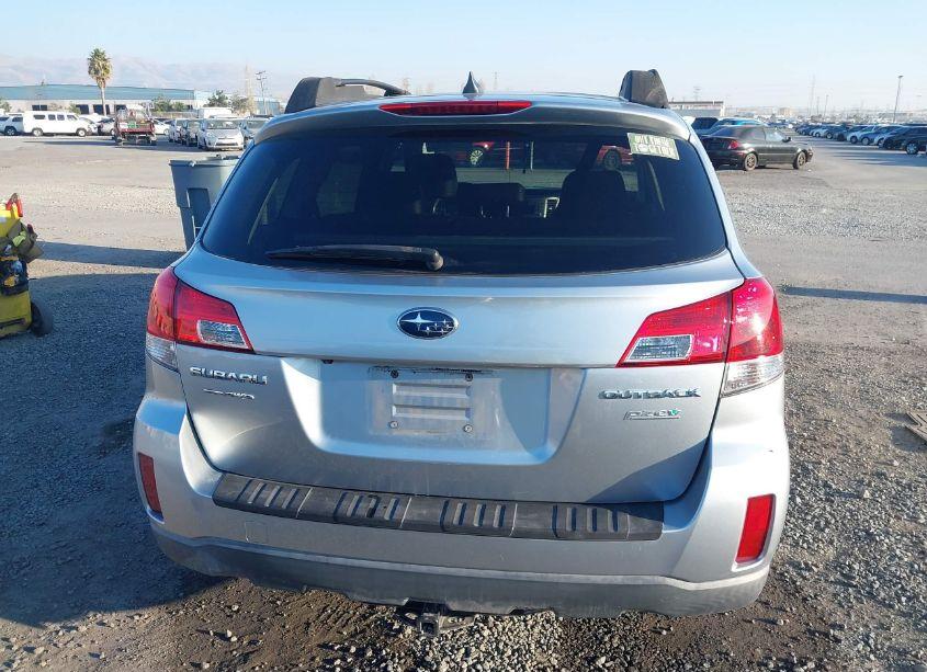 Photo 17 of 2013 Subaru Outback 2.5I LIMITED (VIN 4S4BRBKC7D3234945)