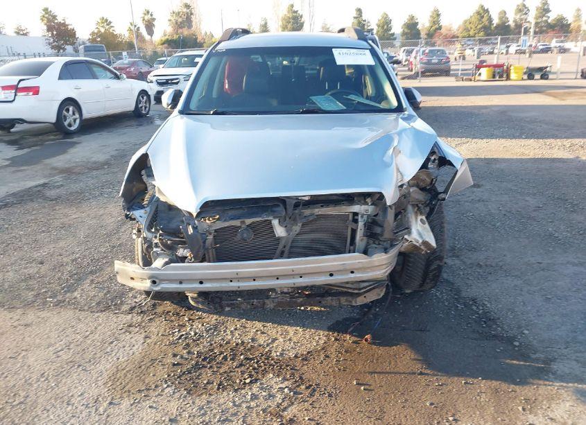 Photo 6 of 2013 Subaru Outback 2.5I LIMITED (VIN 4S4BRBKC7D3234945)