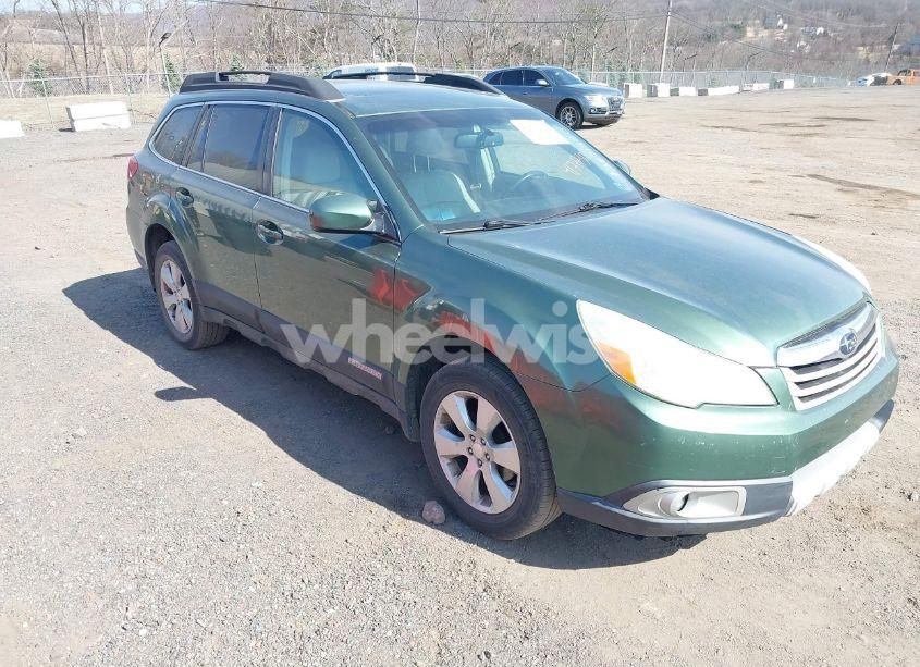 2010 Subaru Outback 2.5I LIMITED (VIN 4S4BRBKC8A3367239) main photo