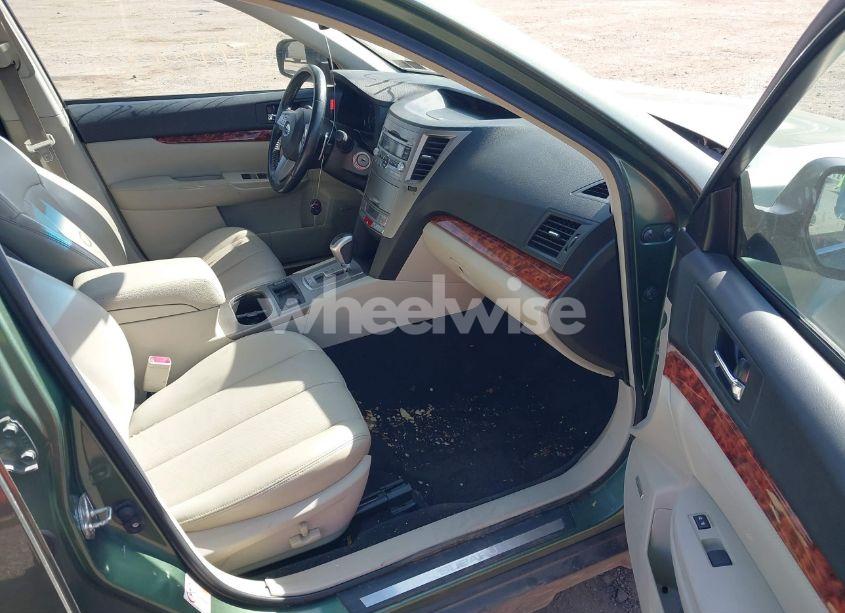 Photo 5 of 2010 Subaru Outback 2.5I LIMITED (VIN 4S4BRBKC8A3367239)