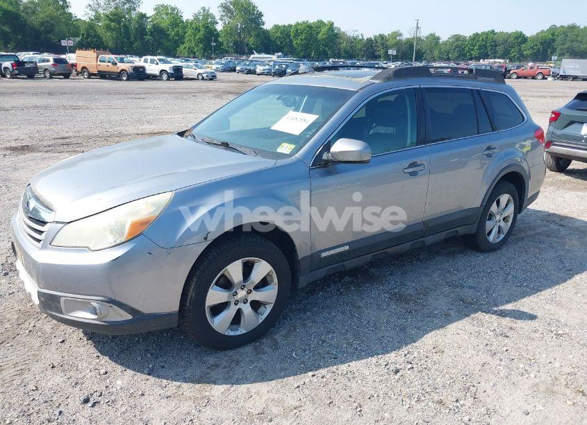 Photo 2 of 2010 Subaru Outback 2.5I LIMITED (VIN 4S4BRBKC8A3376829)