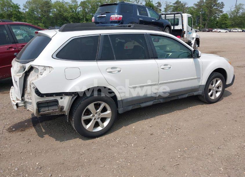 Photo 4 of 2013 Subaru Outback 2.5I LIMITED (VIN 4S4BRBKC8D3255643)