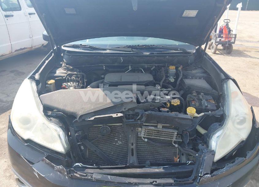 Photo 10 of 2010 Subaru Outback 2.5I LIMITED (VIN 4S4BRBKC9A3315070)