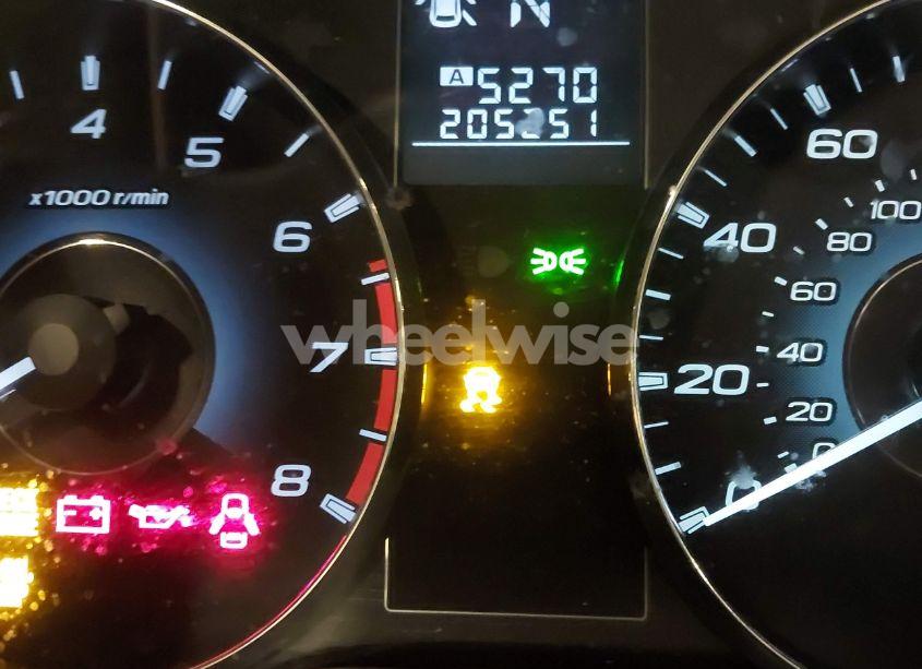 Photo 7 of 2011 Subaru Outback 2.5I LIMITED (VIN 4S4BRBKC9B3333506)