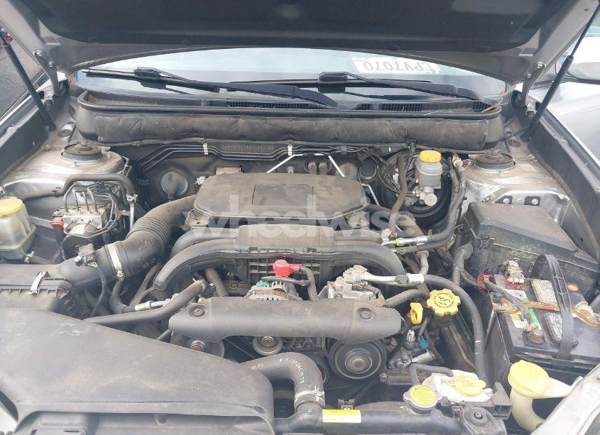 Photo 10 of 2011 Subaru Outback 2.5I LIMITED (VIN 4S4BRBKC9B3433010)