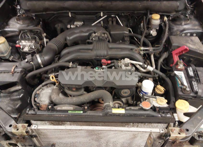 Photo 10 of 2013 Subaru Outback 2.5I LIMITED (VIN 4S4BRBKC9D3294841)