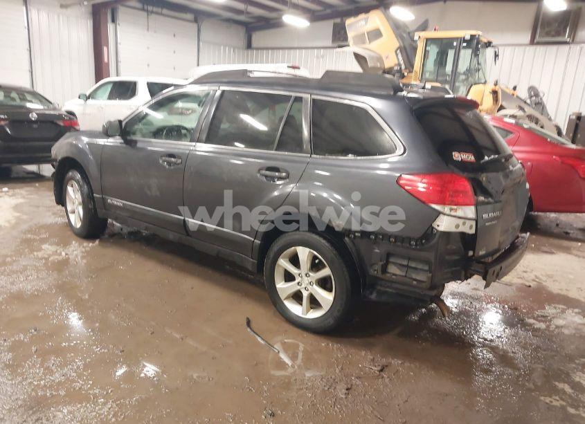 Photo 3 of 2013 Subaru Outback 2.5I LIMITED (VIN 4S4BRBKC9D3294841)