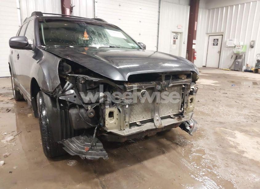 Photo 6 of 2013 Subaru Outback 2.5I LIMITED (VIN 4S4BRBKC9D3294841)