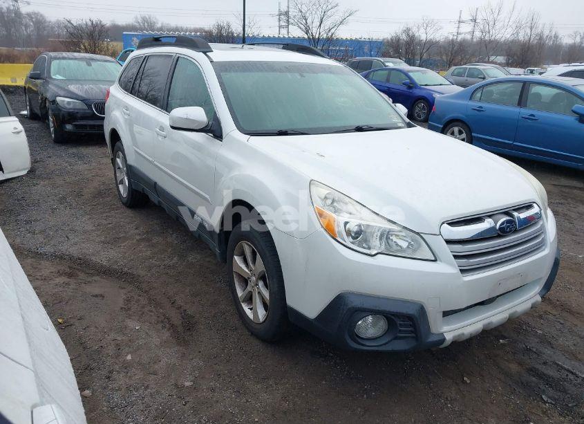 2013 Subaru Outback 2.5I LIMITED (VIN 4S4BRBKC9D3295312) main photo