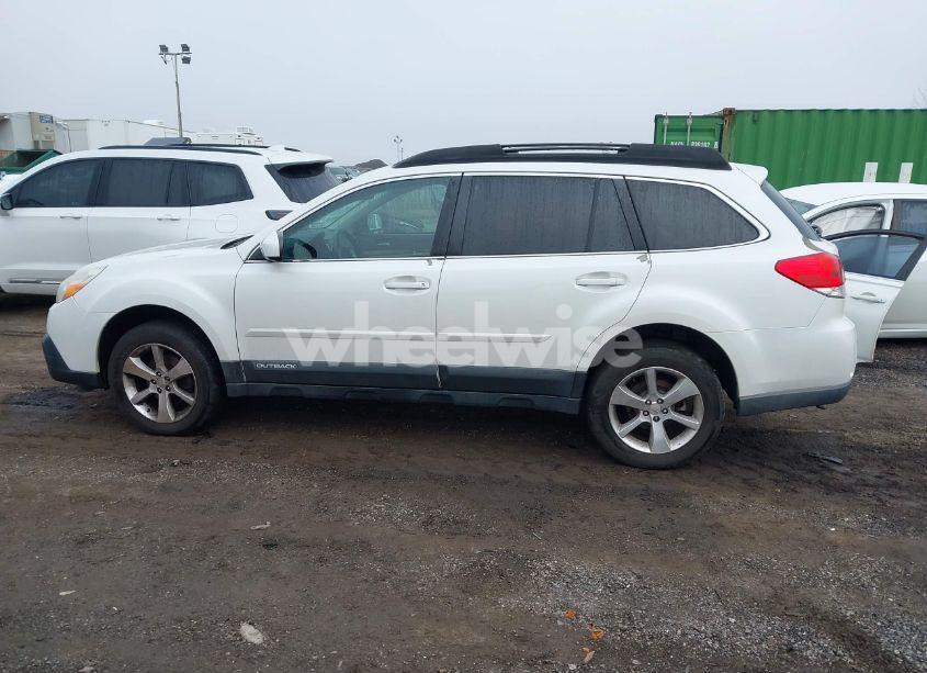 Photo 14 of 2013 Subaru Outback 2.5I LIMITED (VIN 4S4BRBKC9D3295312)