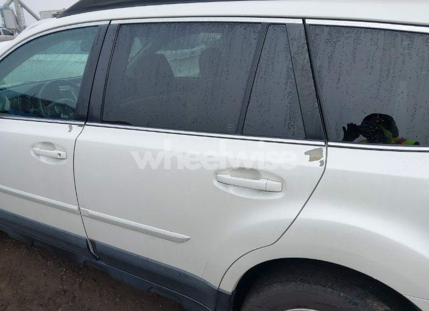 Photo 19 of 2013 Subaru Outback 2.5I LIMITED (VIN 4S4BRBKC9D3295312)