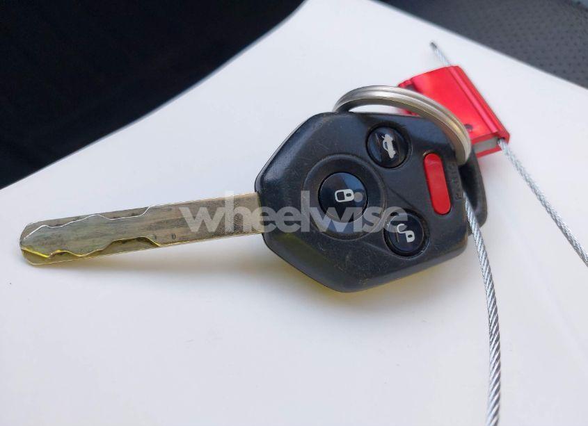 Photo 11 of 2010 Subaru Outback 2.5I LIMITED (VIN 4S4BRBKCXA3319306)