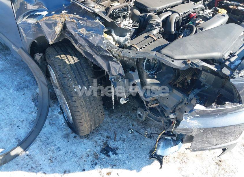 Photo 6 of 2010 Subaru Outback 2.5I LIMITED (VIN 4S4BRBKCXA3319306)