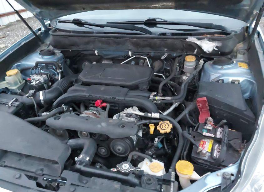 Photo 10 of 2010 Subaru Outback 2.5I LIMITED (VIN 4S4BRBKCXA3329222)