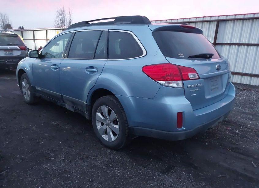 Photo 3 of 2010 Subaru Outback 2.5I LIMITED (VIN 4S4BRBKCXA3329222)