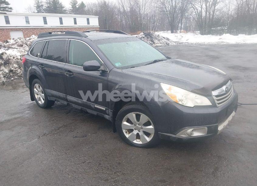 2010 Subaru Outback 2.5I LIMITED (VIN 4S4BRBKCXA3345386) main photo