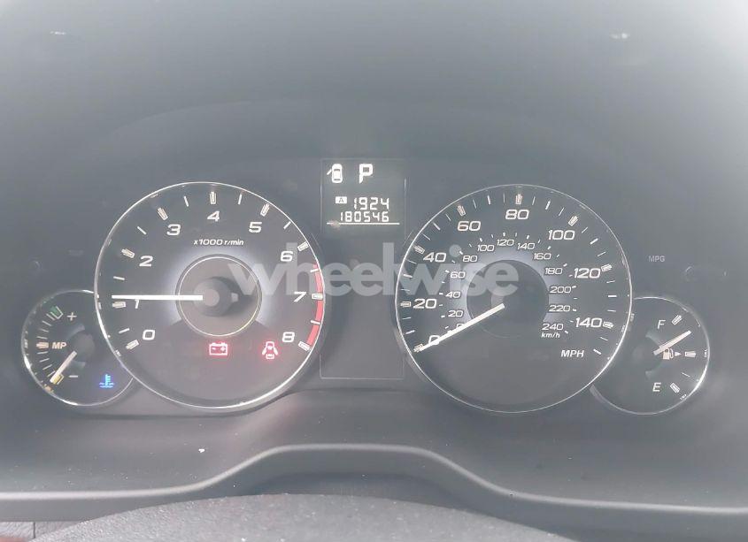 Photo 7 of 2010 Subaru Outback 2.5I LIMITED (VIN 4S4BRBKCXA3345386)