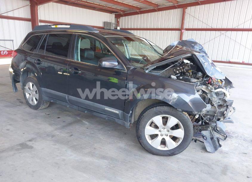 2010 Subaru Outback 2.5I LIMITED (VIN 4S4BRBKCXA3361393) main photo