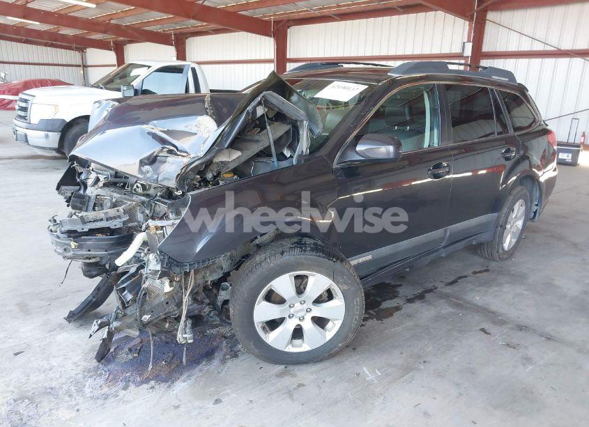 Photo 2 of 2010 Subaru Outback 2.5I LIMITED (VIN 4S4BRBKCXA3361393)