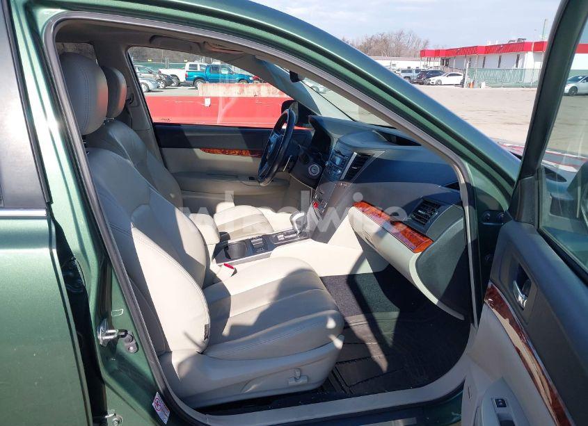 Photo 5 of 2011 Subaru Outback 2.5I LIMITED (VIN 4S4BRBKCXB3311577)