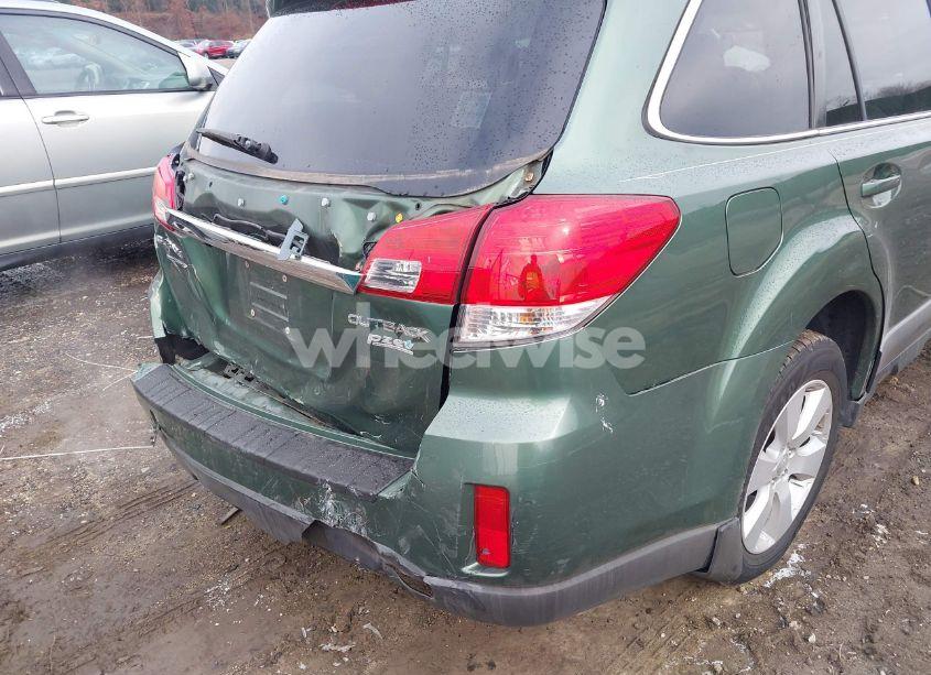 Photo 13 of 2011 Subaru Outback 2.5I LIMITED (VIN 4S4BRBKCXB3325527)