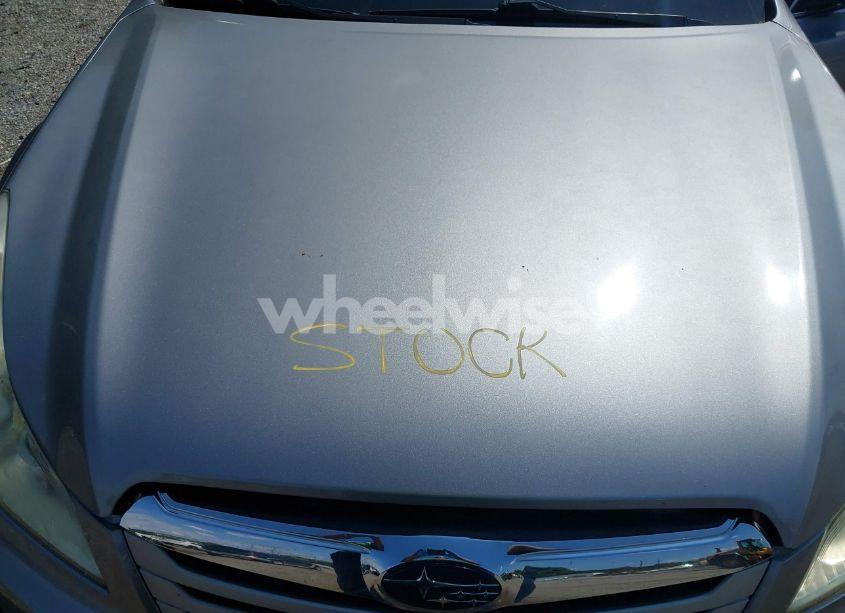 Photo 10 of 2011 Subaru Outback 2.5I LIMITED (VIN 4S4BRBKCXB3362111)