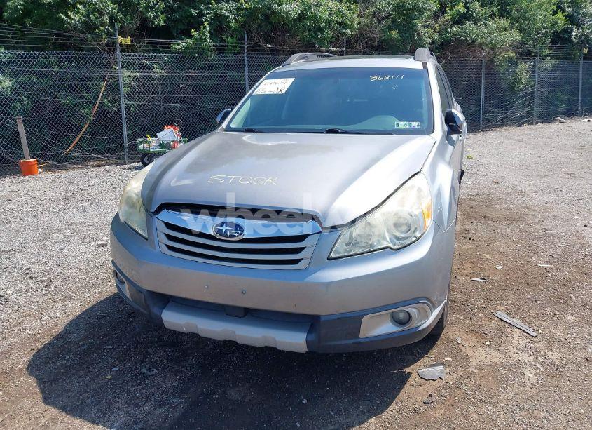 Photo 12 of 2011 Subaru Outback 2.5I LIMITED (VIN 4S4BRBKCXB3362111)