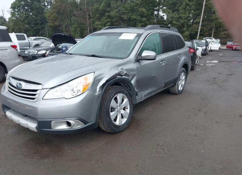 Photo 2 of 2011 Subaru Outback 2.5I LIMITED (VIN 4S4BRBKCXB3414322)