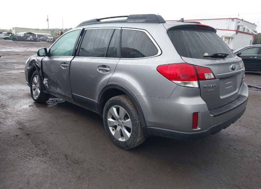 Photo 3 of 2011 Subaru Outback 2.5I LIMITED (VIN 4S4BRBKCXB3414322)