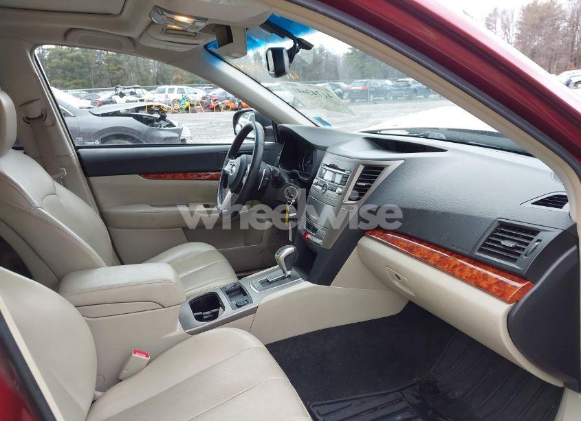 Photo 5 of 2011 Subaru Outback 2.5I LIMITED (VIN 4S4BRBKCXB3428673)