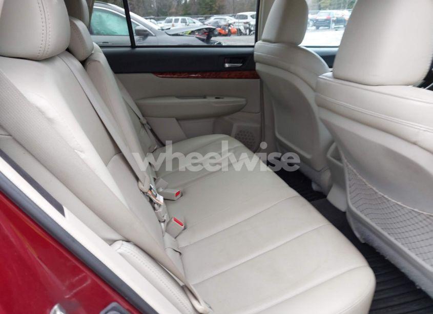 Photo 8 of 2011 Subaru Outback 2.5I LIMITED (VIN 4S4BRBKCXB3428673)