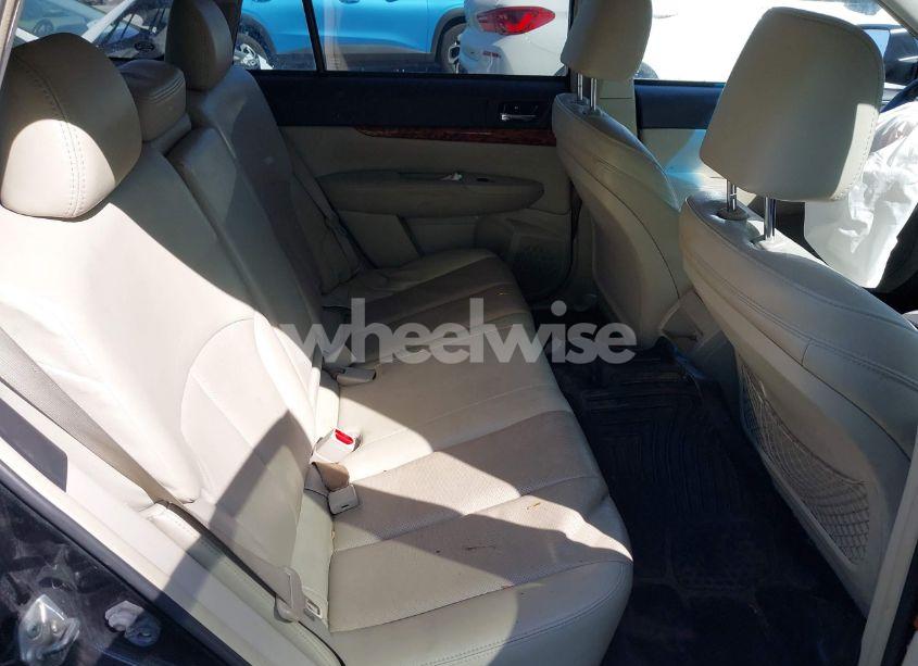 Photo 8 of 2012 Subaru Outback 2.5I LIMITED (VIN 4S4BRBKCXC3288142)