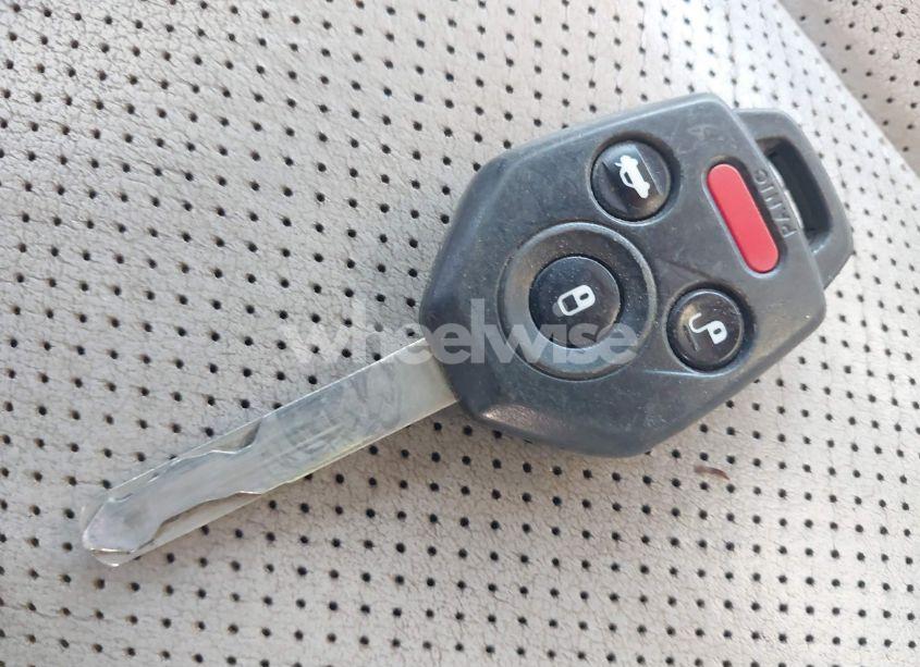 Photo 11 of 2013 Subaru Outback 2.5I LIMITED (VIN 4S4BRBKCXD3234356)