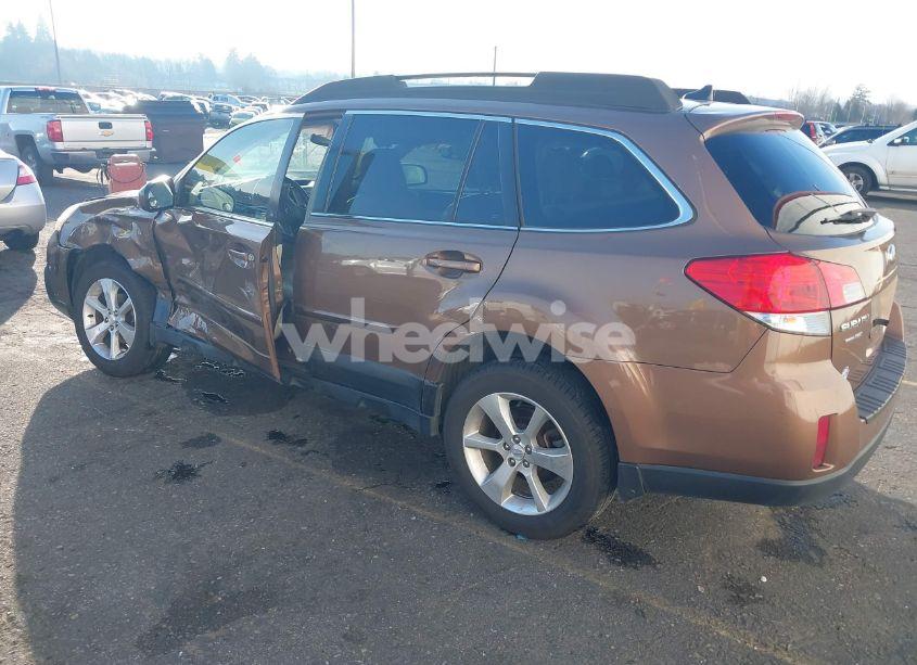 Photo 3 of 2013 Subaru Outback 2.5I LIMITED (VIN 4S4BRBKCXD3234356)