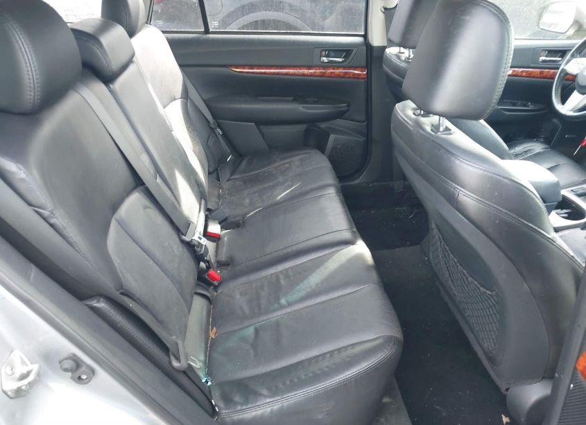 Photo 8 of 2011 Subaru Outback 2.5I LIMITED (VIN 4S4BRBLC0B3380826)