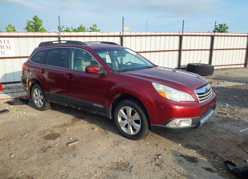 2011 Subaru Outback 2.5I LIMITED (VIN 4S4BRBLC0B3405904) main photo