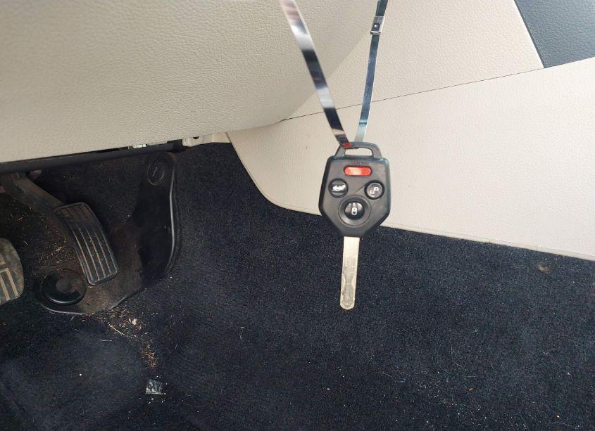 Photo 11 of 2011 Subaru Outback 2.5I LIMITED (VIN 4S4BRBLC0B3405904)