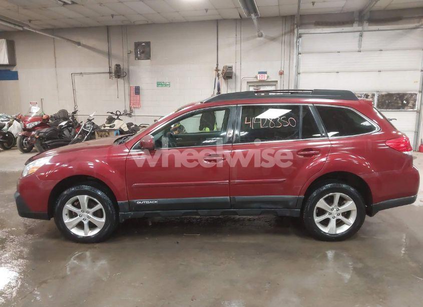 Photo 14 of 2014 Subaru Outback 2.5I LIMITED (VIN 4S4BRBLC0E3216559)