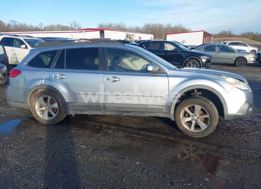 Photo 14 of 2014 Subaru Outback 2.5I LIMITED (VIN 4S4BRBLC0E3220045)