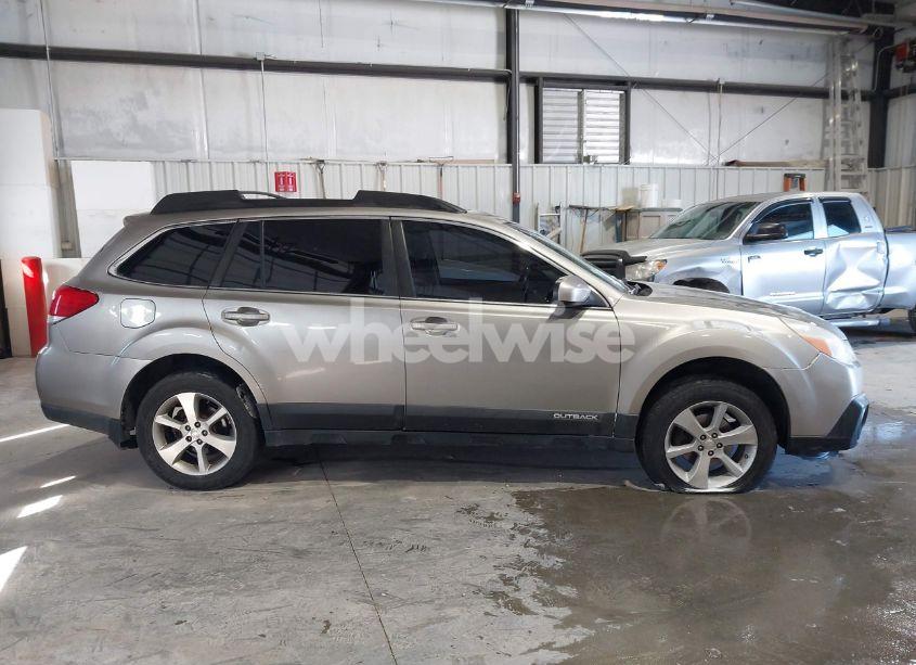 Photo 13 of 2014 Subaru Outback 2.5I LIMITED (VIN 4S4BRBLC0E3276194)